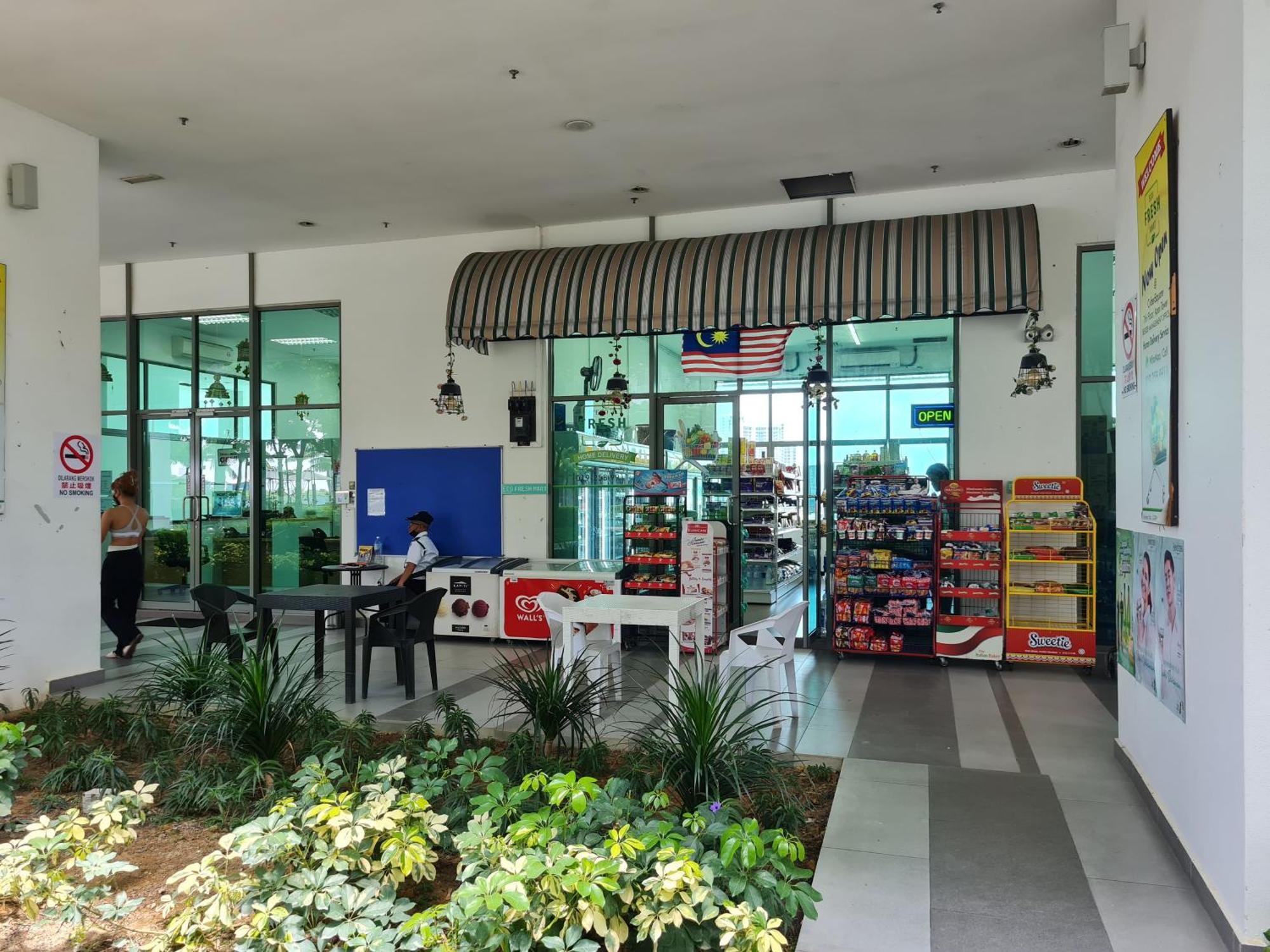 شقة Retreat At Cybersquare سيبرجايا المظهر الخارجي الصورة